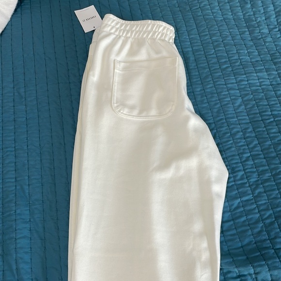 Forever 21 Scuba Knot Pants Cream - Picture 2 of 6